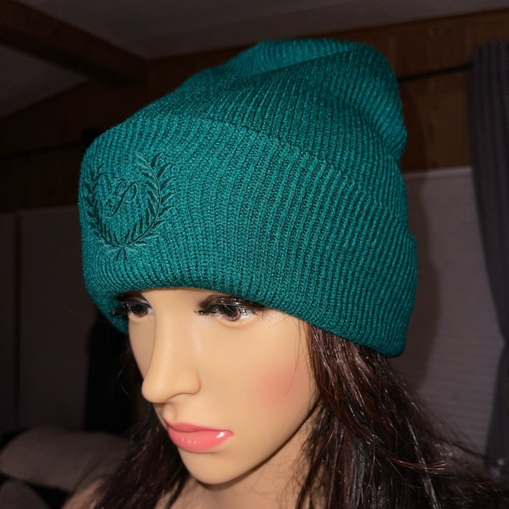 PINK VS Rib Knit Beanie In Garnet Green - Picture 9 of 10
